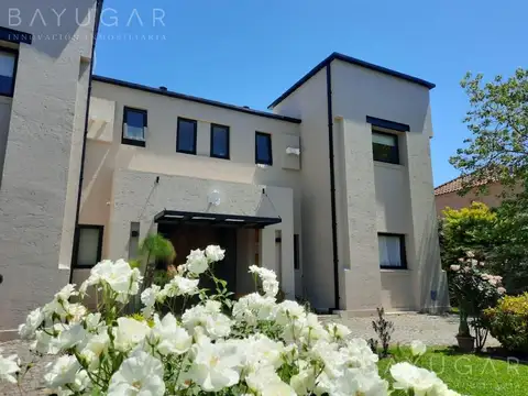 Casa en Alquiler Temporal al Oeste