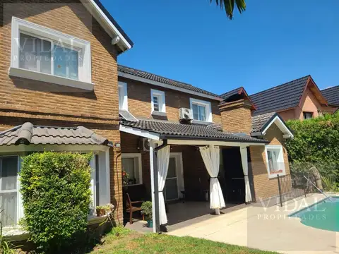 Casa en Venta de 4 dormitorios