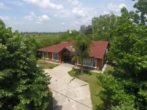Casa Chalet  en Venta en Comarca del Sol, Exaltación de la Cruz, G.B.A. Zona Norte