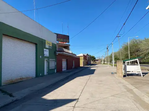 Galpon en Venta 10  mts Frente