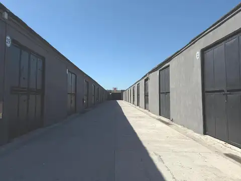 Galpon en Venta 13  mts Fondo