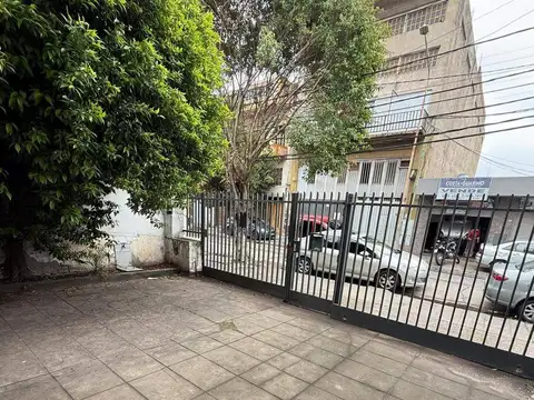 Galpon En Venta De 2 Plantas, Lomas Del Mirador