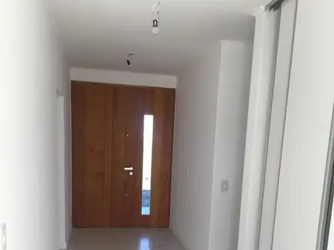 Casa en Venta en El Cantón - Barrio Puerto, USD 245.000