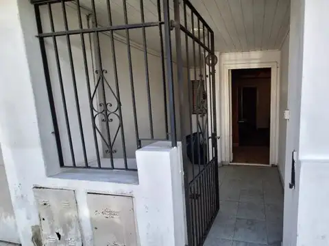 Casa en Venta en Temperley, USD 63.000