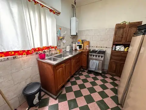Casa 7 ambientes con 4 baños