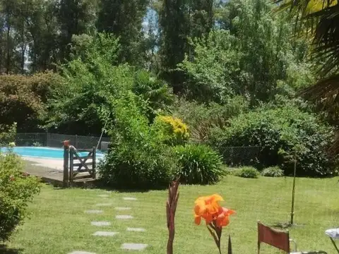 Casa en venta - 3 Dormitorios 2 Baños - San Miguel del Monte