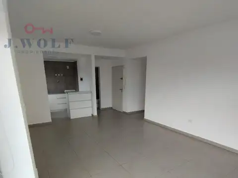 Departamento en Alquiler en Villa Ballester, $ 1.100.000