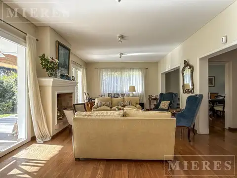 Casa en Venta de 4 dormitorios