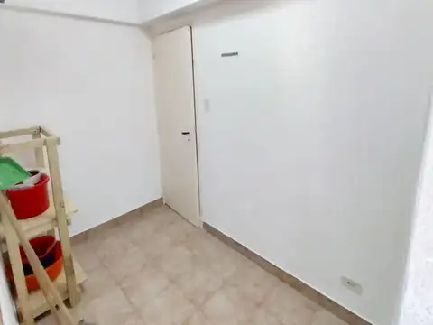 Departamento en Venta en Plaza Colon, USD 140.000