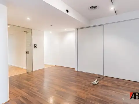 Oficina en Venta 20 años