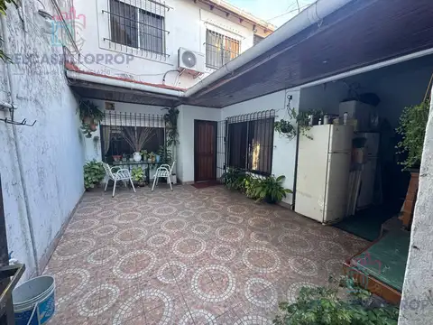 Depto Tipo Casa 4 ambientes con 1 baño