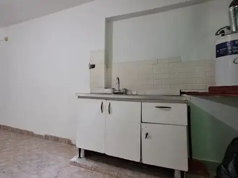 Depto Tipo Casa en Alquiler de 3 ambientes