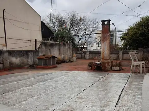 Depto Tipo Casa 4 ambientes con 2 baños