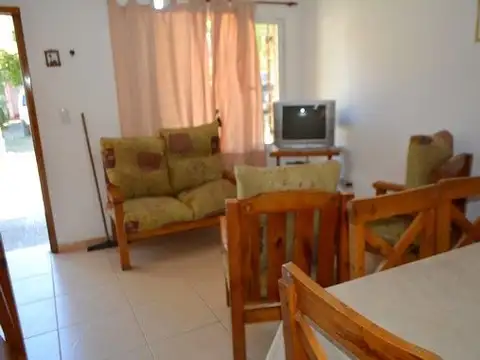 Casa en Alquiler en Aguas Verdes, $ 700.000