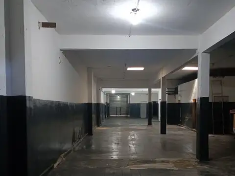 Galpon en Venta 8,33  mts Frente