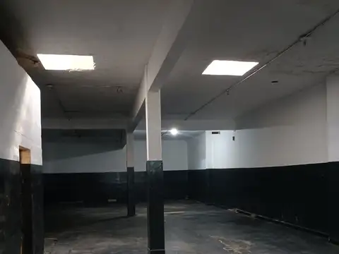 Galpon en Venta 34,70  mts Fondo