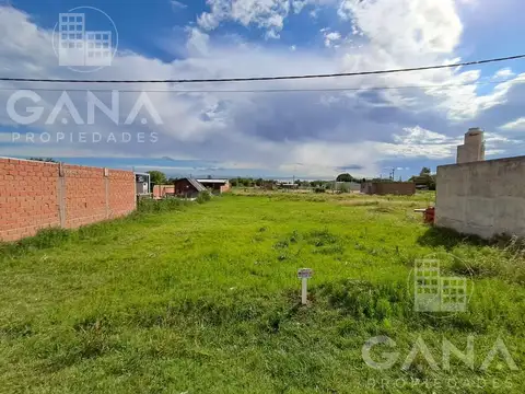 Terreno en Venta 20  mts Frente