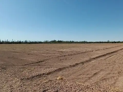 Terreno en Venta en Carril Norte, USD 13.000