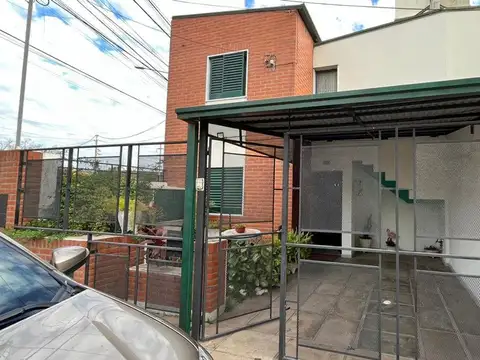 Avenida Aristóbulo del Valle 8200