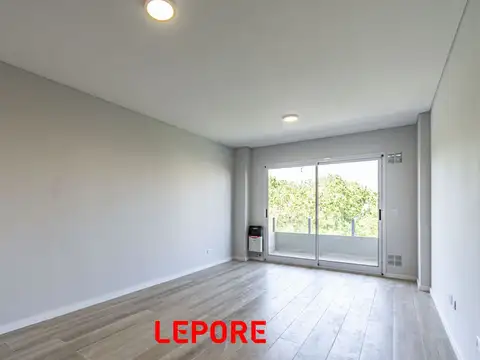 Departamento en Venta al E