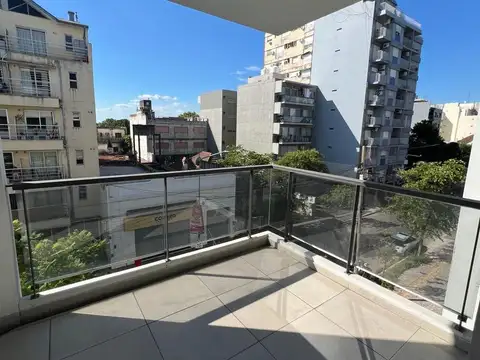 Departamento en Alquiler en Florida Mitre/Este, $ 1.300.000