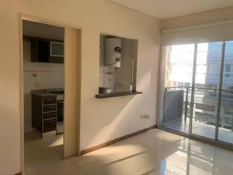 Departamento en Alquiler en Villa Urquiza, $ 600.000