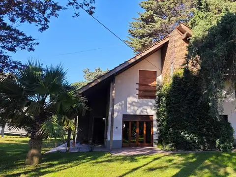 CASA EN VENTA BARRIO LAS DUNAS
