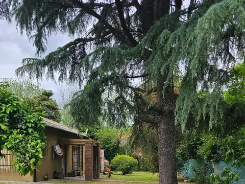 Casa 6 ambientes con 3 baños