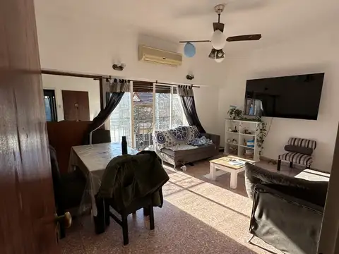 Tonelero 6900, Piso 1