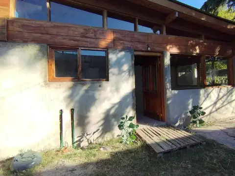 Casa 2 ambientes a terminar con amplio terreno en Moreno Sur
