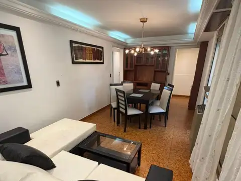 DEPARTAMENTO 3 AMB C/ DEPENDENCIA AL FRENTE ZONA CENTRO