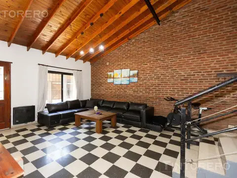 Casa en Venta en Villa Gobernador Udaondo, USD 219.000