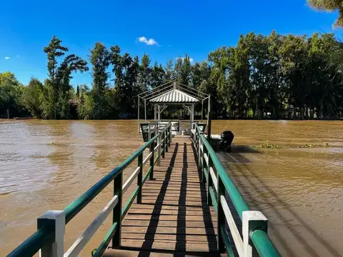 Venta de Casa Quinta Equipada | 3 Dormitorios | Canal Arias, Delta de Tigre