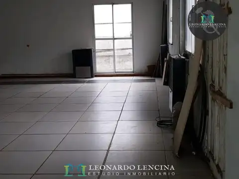 Local en Venta Via Pública
