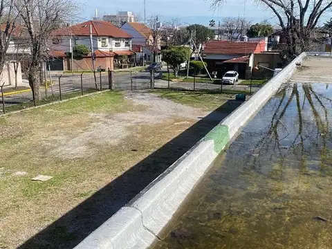 Galpon en Venta 48  mts Fondo