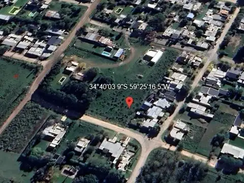 Terreno en venta - 874,67mts2 - Mercedes