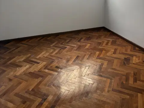 Departamento 5 ambientes con 2 baños