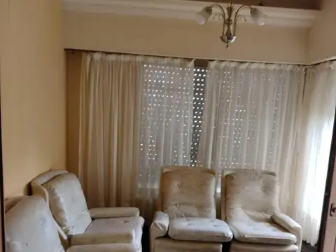 Casa en Venta en Villa Luzuriaga, USD 180.000