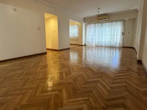 DEPARTAMENTO VENTA 4 AMBIENTES  BALCON COCHERA