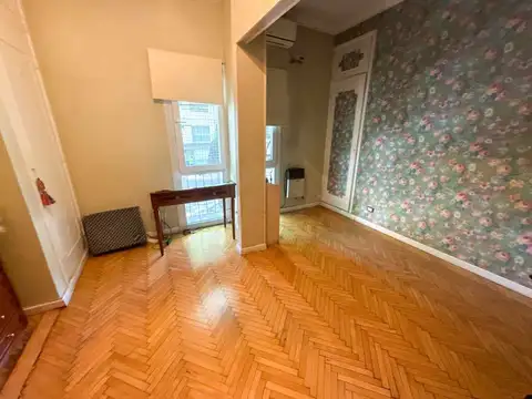 Depto Tipo Casa en Venta 48 años