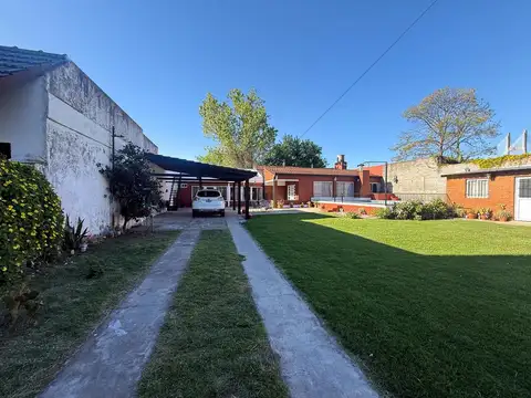 Casa en Venta en Alberdi, USD 245.000