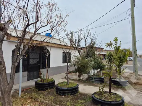 En Alquiler | Casa de 2 Dormitorios | Calle Joaquin Pardo | Neuquén