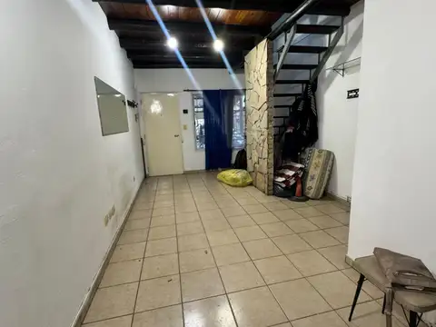Depto Tipo Casa en Venta 16 años