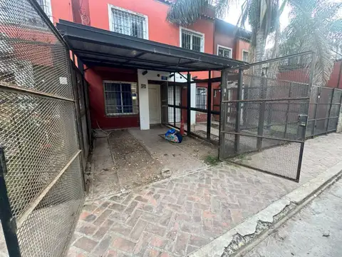 VENTA DUPLEX 3 AMBIENTES MORENO