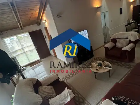 CASA EN VENTA - SANTA CRUZ - RIO GALLEGOS - AVENIDA DE LOS INMIGRANTES al 700