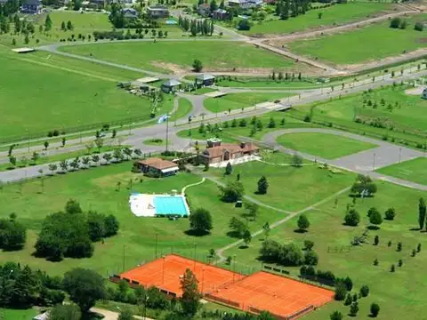 Santa Guadalupe- Pilar del Este Ruta 25 y Av Parque en Barrio Santa Guadalupe al 1100