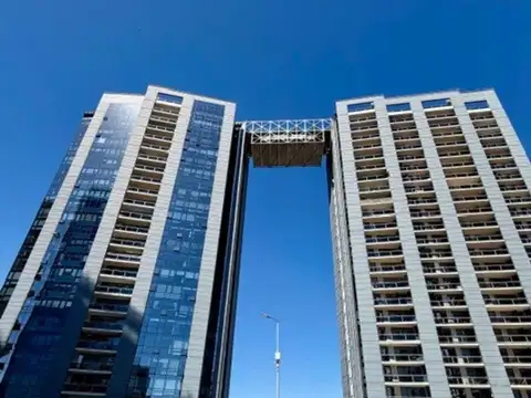 Excelente Departamento Monoambiente Piso Alto  