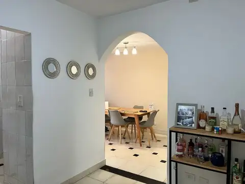 Casa 3 ambientes con 1 baño