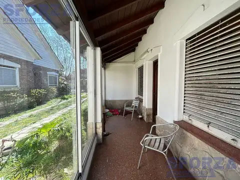 Casa 3 ambientes con 2 baños