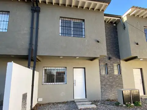 Casa en Alquiler de 2 dormitorios